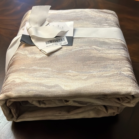 Luxury Hotel Lawton Marbled Duvet Cover Mini Set - Picture 6 of 8
